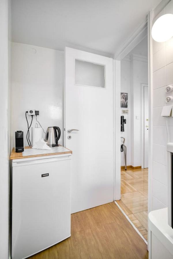 The Cactus Apartment With Large Sunny Balcony アテネ エクステリア 写真